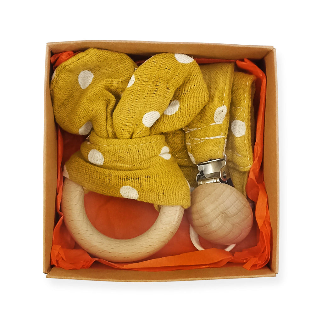 Σετ υφασμάτινο κλιπ πιπίλας και μασιτικό οδοντοφυΐας σε πουά κίτρινο, συσκευασμένο σε κουτί δώρου